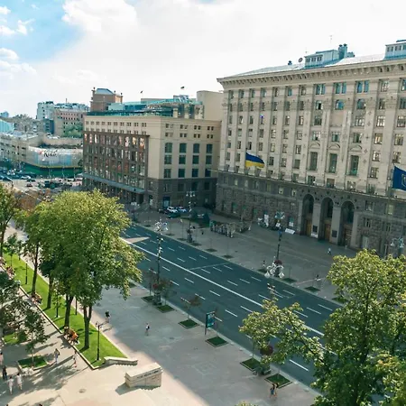 Ukraine On Kreshchatik *